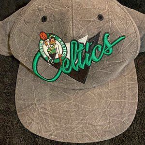 EUC - Boston Celtics Gray Green Script Snapback Cap by Mitchell & Ness
